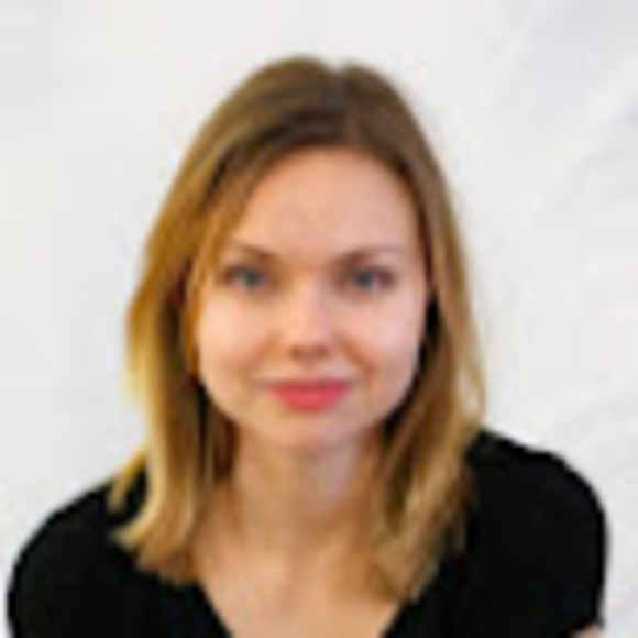 Meet your Posher, Alexandra - Picture 1 of 1